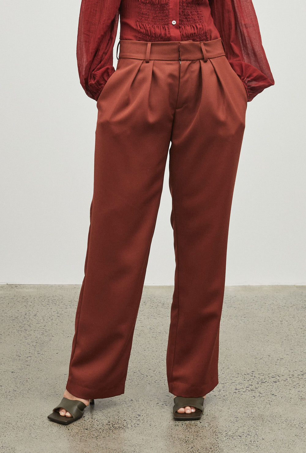Bobbi Boyfriend Pant 2.0 Rust