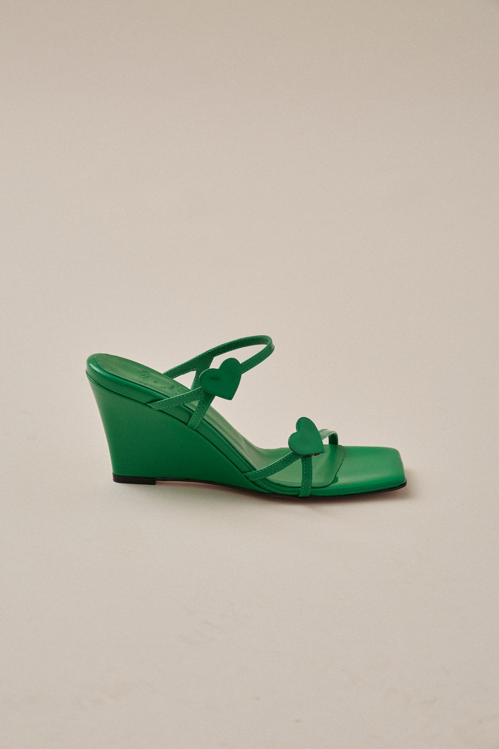 Heartstopper Wedge