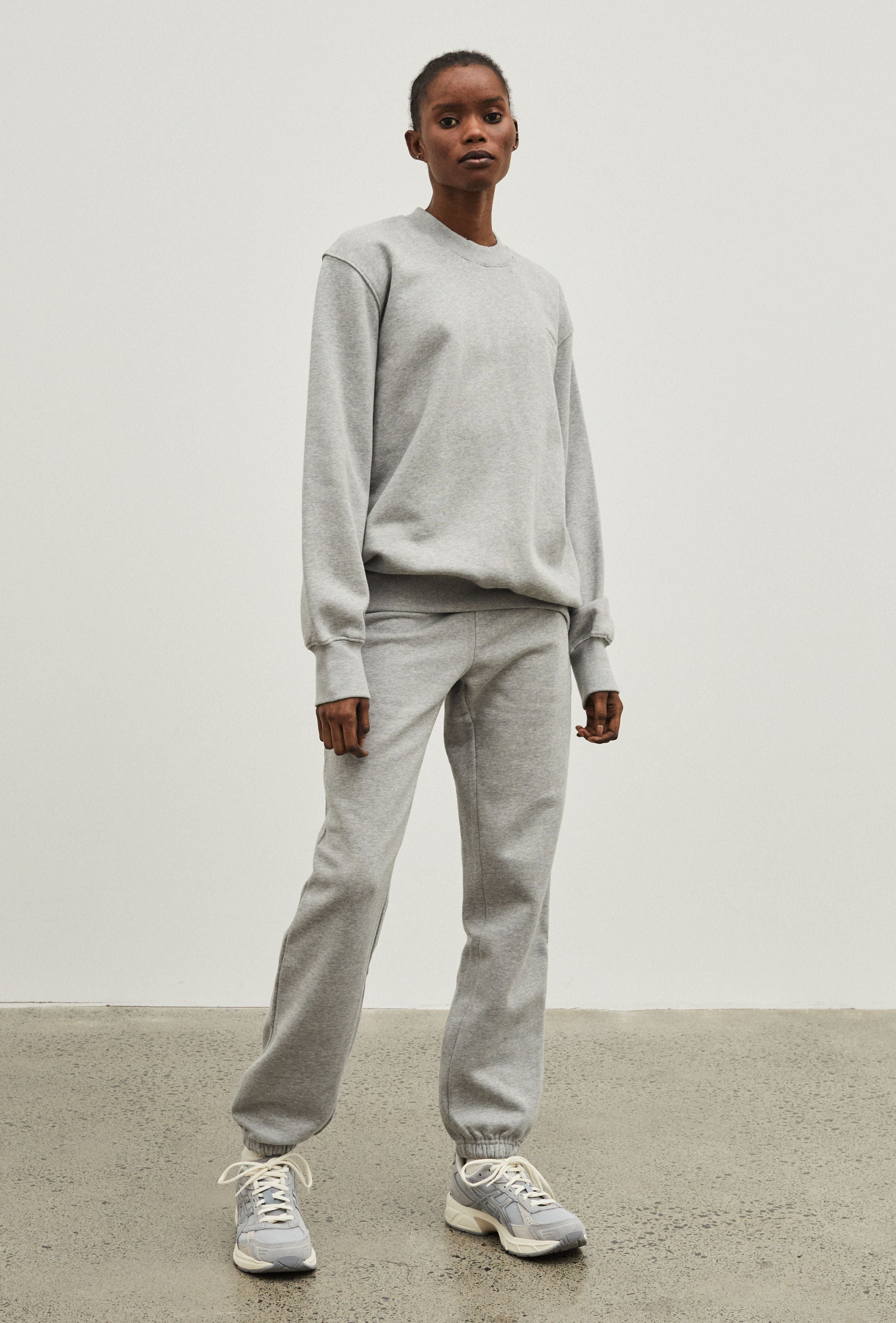 Grey sweatshirt best sale and sweatpants